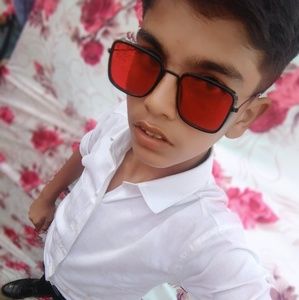 Meet your Posher, Neelam